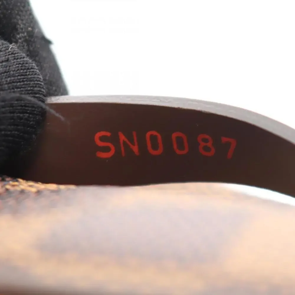 LOUIS VUITTON Brown Damier Leather Pouch - Picture 5 of 8